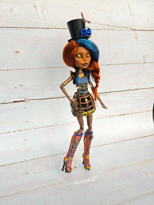 Mattel - Pop Robecca Steam | Circus | OOAK Custom, Antiek en Kunst, Antiek | Speelgoed