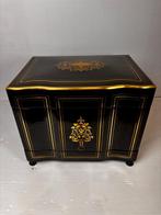 Drankkast - Mahonie, Cristal de Baccarat-Nacre-Poirier,