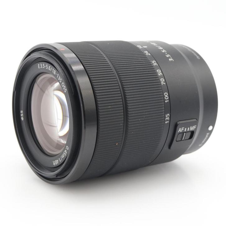 Sony E 18-135mm f/3.5-5.6 OSS | Tweedehands, Audio, Tv en Foto, Foto | Lenzen en Objectieven, Zo goed als nieuw, Verzenden