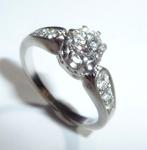 Ring - 14 karaat Witgoud - 0.75ct. tw. Diamant (Natuurlijk), Handtassen en Accessoires, Ringen, Nieuw
