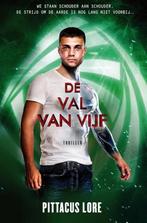 De val van Vijf / De Loriënkronieken / 4 9789400503519, Boeken, Verzenden, Zo goed als nieuw, Pittacus Lore