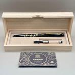 Kuretake & Wancher - Maki-e titled Crane’s Thousand-Year, Nieuw