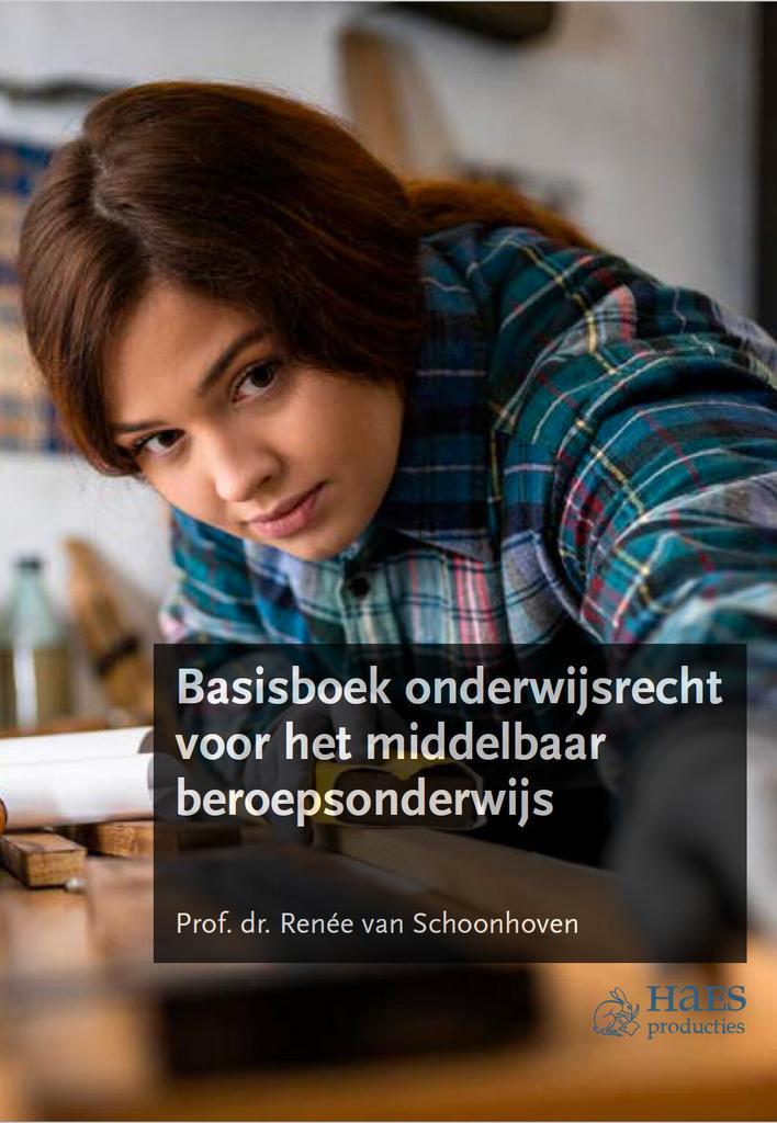 Basisboek onderwijsrecht voor het middelbaar, Boeken, Schoolboeken, Zo goed als nieuw, Verzenden