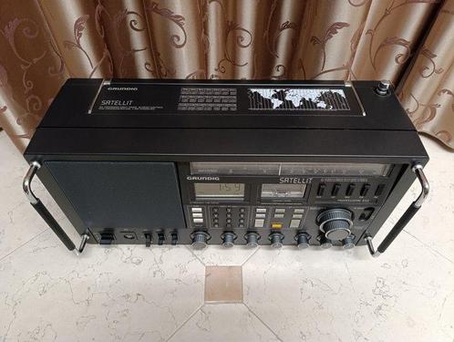 Grundig - Professional 650 - Radio mondiale, Audio, Tv en Foto, Radio's
