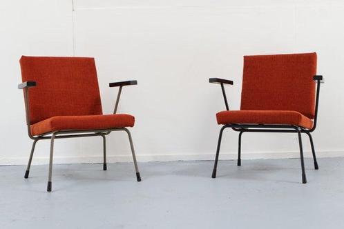 Gispen - Wim Rietveld - Fauteuil (2) - 1401 - Staal, Textiel, Antiek en Kunst, Antiek | Meubels | Stoelen en Sofa's