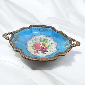 Wong Lee (1895) - Plat - Laiton doré