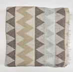 Grand plaid exclusif en mélange de coton écru, gris perle et