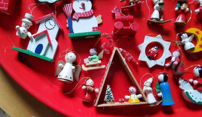 Kerstversieringen (75) - Hout - 75 vintage kerstfiguren, Diversen, Kerst