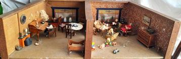 Unknown - Maison de poupées Antiek 2 kamer poppenhuis uit