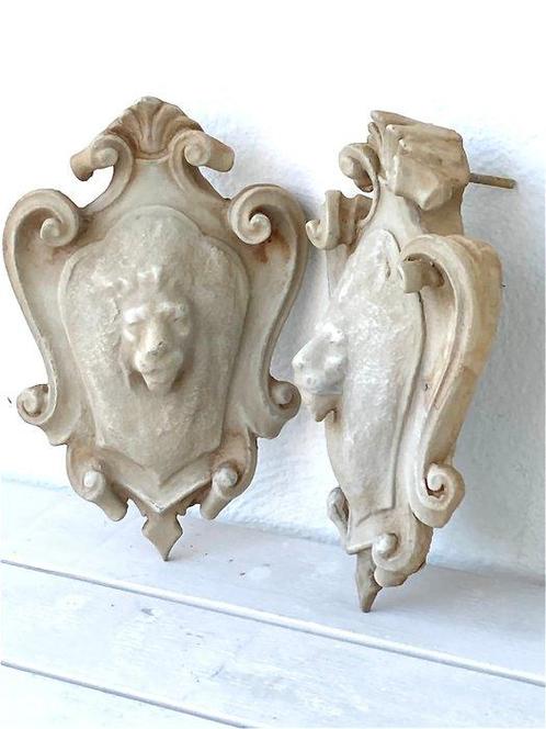 Sculpture, 2 fregi araldica - 30 cm - Pierre, Antiek en Kunst, Curiosa en Brocante