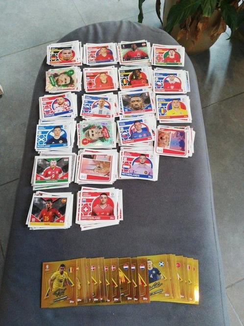 Topps Euro 2024 Empty album + complete loose sticker set -, Verzamelen, Stickers