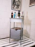 Table dappoint - Cabinet industriel vintage - Acier
