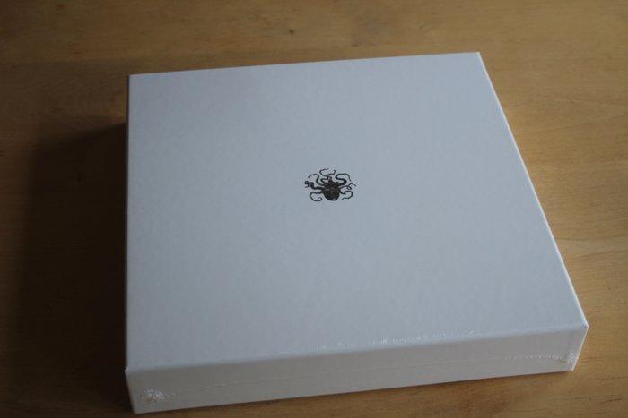 A Perfect Circle - Eat The Elephant - Deluxe Limited Edition, Cd's en Dvd's, Vinyl Singles