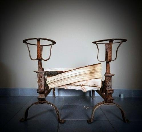 Geïnspireerd door de antieke stijl Schouw (2) - 1850-1900 -, Antiek en Kunst, Antiek | Overige Antiek