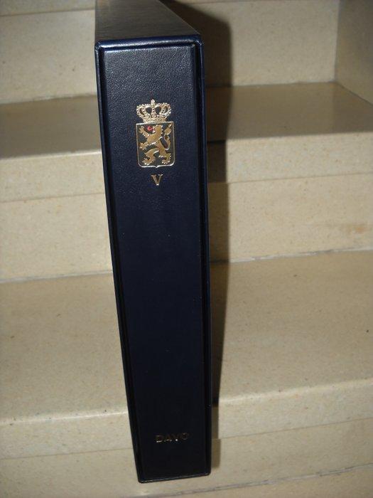 België - album davo Luxe gewatteerde V 1995 tot 1999***, Postzegels en Munten, Postzegels | Europa | België