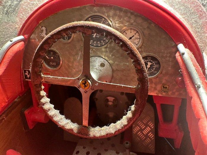 Scheepsbouwers scheepsmodel - Arno XI Ferrari Racer 1953, Hobby en Vrije tijd, Modelauto's | 1:5 tot 1:12