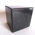 Exclusieve kubus van shungit - 7 x 7 x 7 cm- 802 g