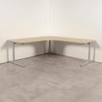 Hoekbureau Ahrend - 240 x 240 cm, Huis en Inrichting, Bureaus, Ophalen of Verzenden, Gebruikt