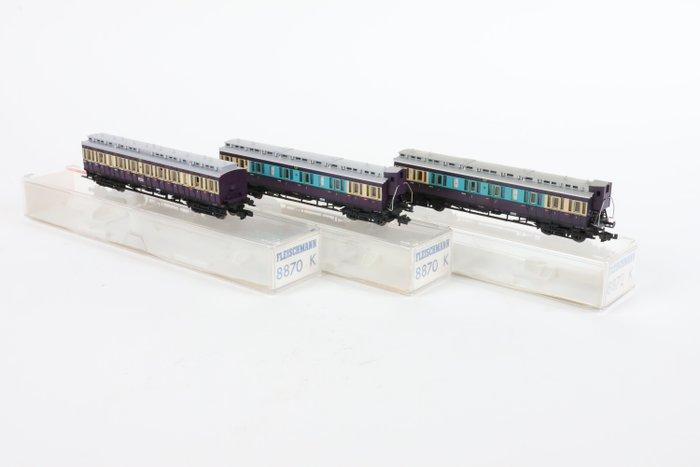 Fleischmann N - 8870/8872 - Wagon de passagers pour trains, Hobby & Loisirs créatifs, Trains miniatures | Échelle N