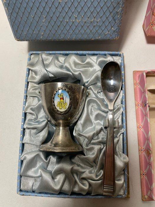 Donald Duck, Mickey Mouse - 2 Wit metalen kinderservies -, Verzamelen, Disney