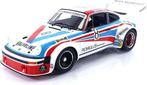 TOP SPEED 1:18 - Model sportwagen - Porsche 934/5 #8 Max