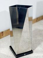 Robots Milano - Gian Casè - Paraplustandaard/rek - Staal