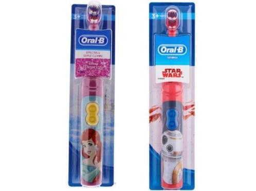 Veiling - 2x Oral B Kinder tandenborstels voor meisjes, Handtassen en Accessoires, Uiterlijk | Mondverzorging