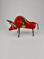 Figuur - Bull - Klei, chamotte klei, Glazuur, Metaal