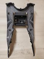 Sym Jet 4 2011 / treeplank / treeplaat, Fietsen en Brommers, Ophalen of Verzenden, Nieuw, Kap, Overige merken