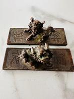 Figurine(s) (2) - Bronze - Lion - Chine - Moderne