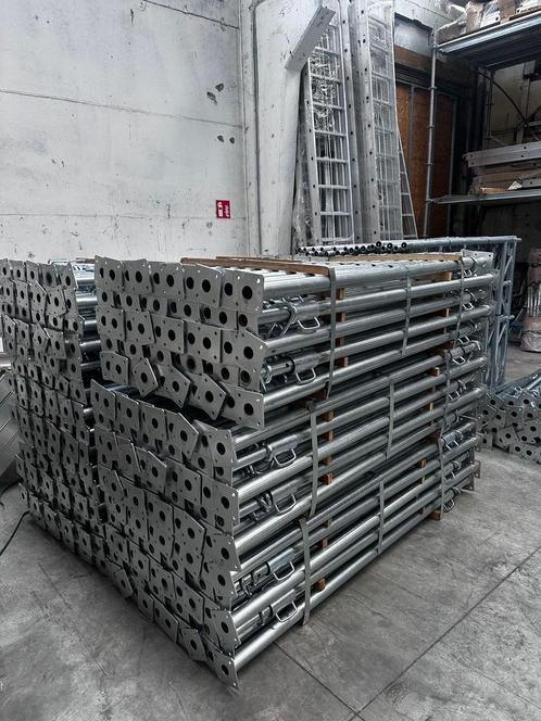 Étançons Neufs - 2m à 3.6m – Charge 2T / 1400kg, Doe-het-zelf en Bouw, Metalen, Ophalen of Verzenden