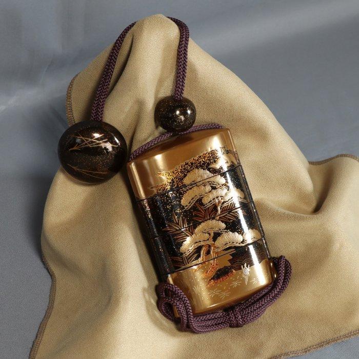 Inr met ontwerp van dennenboom, bamboe, kraanvogel en, Antiek en Kunst, Antiek | Overige Antiek