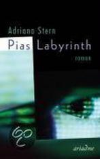 Pias Labyrinth 9783886194797, Livres, Adriana Stern, Verzenden