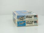 Schaal 1:48 REVELL Set of 2 L.T.V. F-8E Crusader and MDD..., Ophalen of Verzenden, Gebruikt, Revell