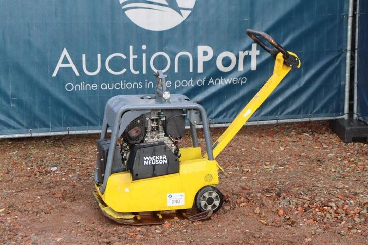 Veiling: Trilplaat Wacker Neuson DPU3760 Diesel 4.2kW 2017, Articles professionnels, Machines & Construction | Autre, Enlèvement