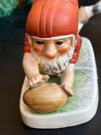 Hummel, Goebel - Beeldje - Tommy Touchdown de voetballer -, Antiek en Kunst