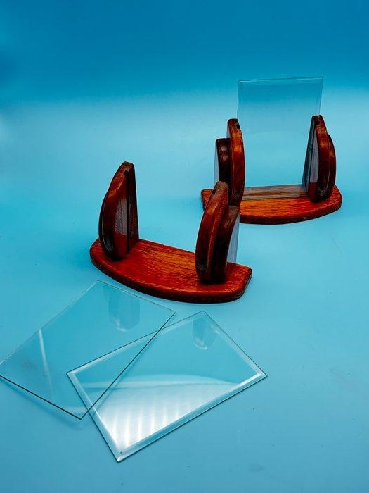 Pair of Antique Wooden & Glass Photo Frames – Unique Design, Antiek en Kunst, Curiosa en Brocante