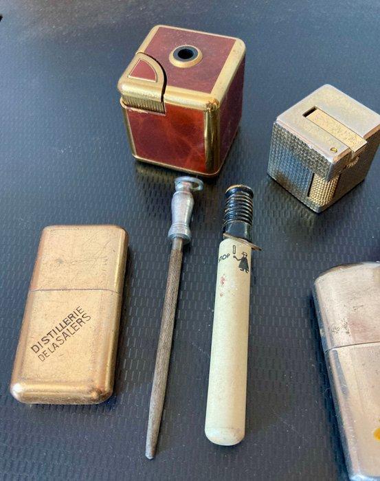 Briquets à mèche Royal Bob Ippag Dice matraque de policier -, Verzamelen, Rookartikelen, Aanstekers en Luciferdoosjes