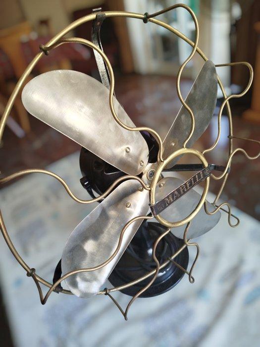 Elektrische ventilator - Gietijzer en koper - MARELLI Grote, Antiek en Kunst, Antiek | Wandborden en Tegels