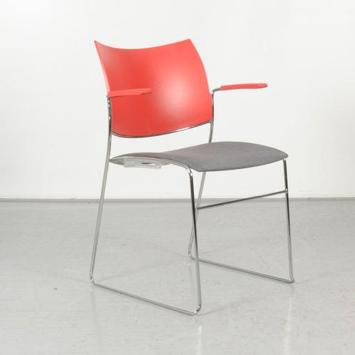 Casala Curvy design vergaderstoel, rood, buisframe onderstel, Huis en Inrichting, Stoelen, Gebruikt, Ophalen of Verzenden