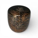 Ysai Okamoto – Zwarte lak Natsume (theekopje) met, Antiek en Kunst