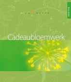 Bloem en blad De collectie Cadeaubloemwerk boek, Huis en Inrichting, Nieuw