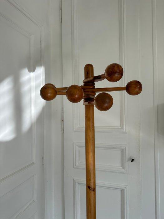 Charlotte Perriand - Kapstok - Vurenhout - Model Les Arcs /, Antiek en Kunst, Curiosa en Brocante