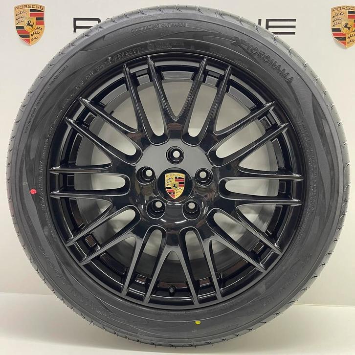 Porsche Cayenne ORIGINELE 20 RS Spyder Uni zwart met banden, Auto-onderdelen, Banden en Velgen, 20 inch, 275 mm, Personenwagen
