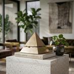 LO Art Studio - Trascent (Pyramid gold version)