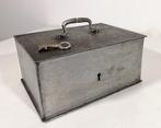 Brandkast - Antiek kluisje uit de jaren dertig - Staal -
