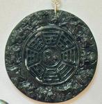 Calendrier lunaire et Yin-Yang - Collier avec pendentif -