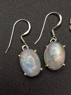 Oorringen met haak van 925 sterlingzilver met maansteen,