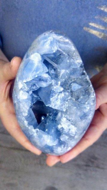 Celestiet Celestine Druse Cluster - Piramidevormig Kristalen