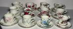 English Bone China floral coffee set for 12 - Kop en schotel, Antiek en Kunst